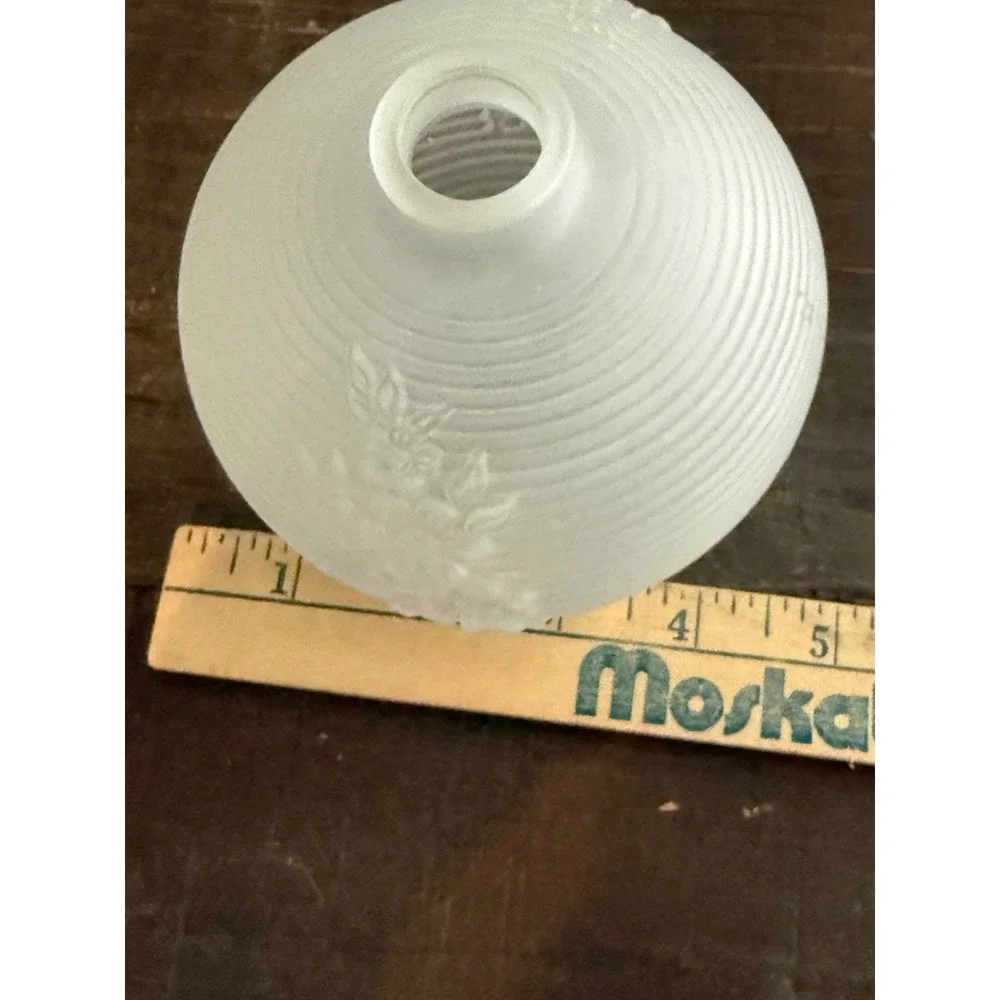 Avon Bud Vase Frosted White Satin Glass Floral Embossed Ribbed Round Globe 3.5